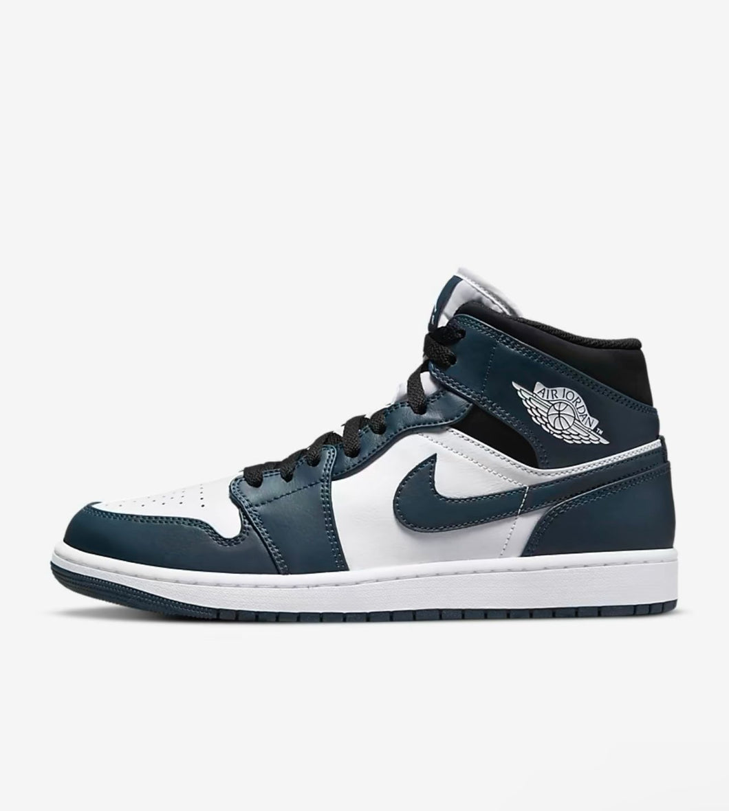 Air Jordan 1 Mid 'Armory Navy'