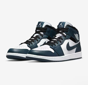 Air Jordan 1 Mid 'Armory Navy'