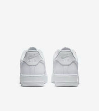 Load image into Gallery viewer, Air Force 1 &#39;07 &#39;Triple White&#39;