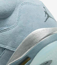 Load image into Gallery viewer, Wmns Air Jordan 5 Retro &#39;Blue Bird&#39;